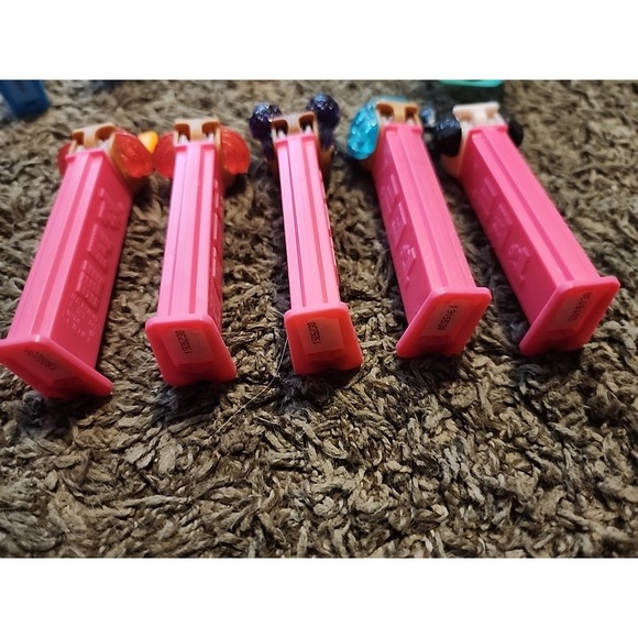 LOL SERIES 1 - SURPRISE PEZ‎ SET OF 5. Dusk, Splash, Purple, Glitter x2. - Picture 7 of 7